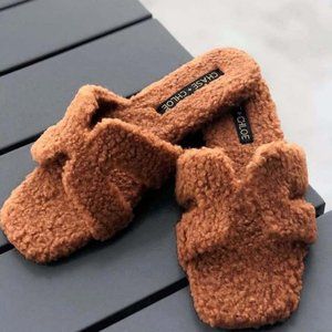 NEW Sherpa Faux Shearling H Band Slides Slip On Slipper Sandals Shoes Camel Tan